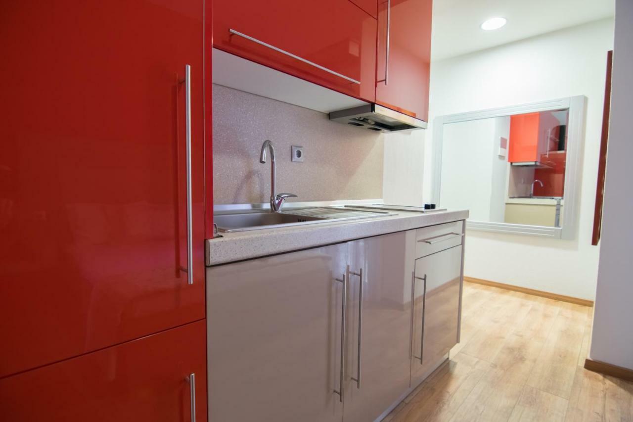 Avra Comfort Rooms - Family Nea Poteidaia Bagian luar foto